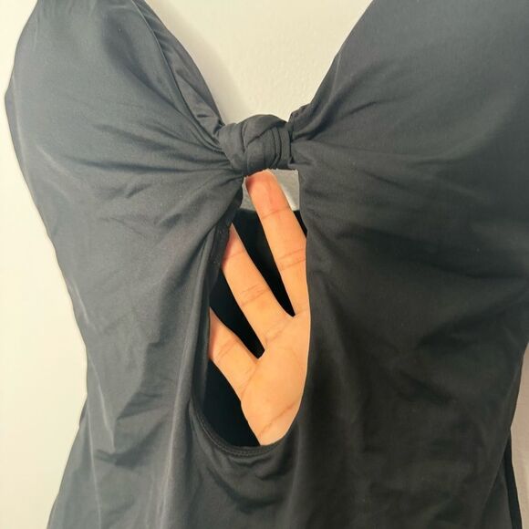 andie santorini one piece size XL - Picture 4 of 7